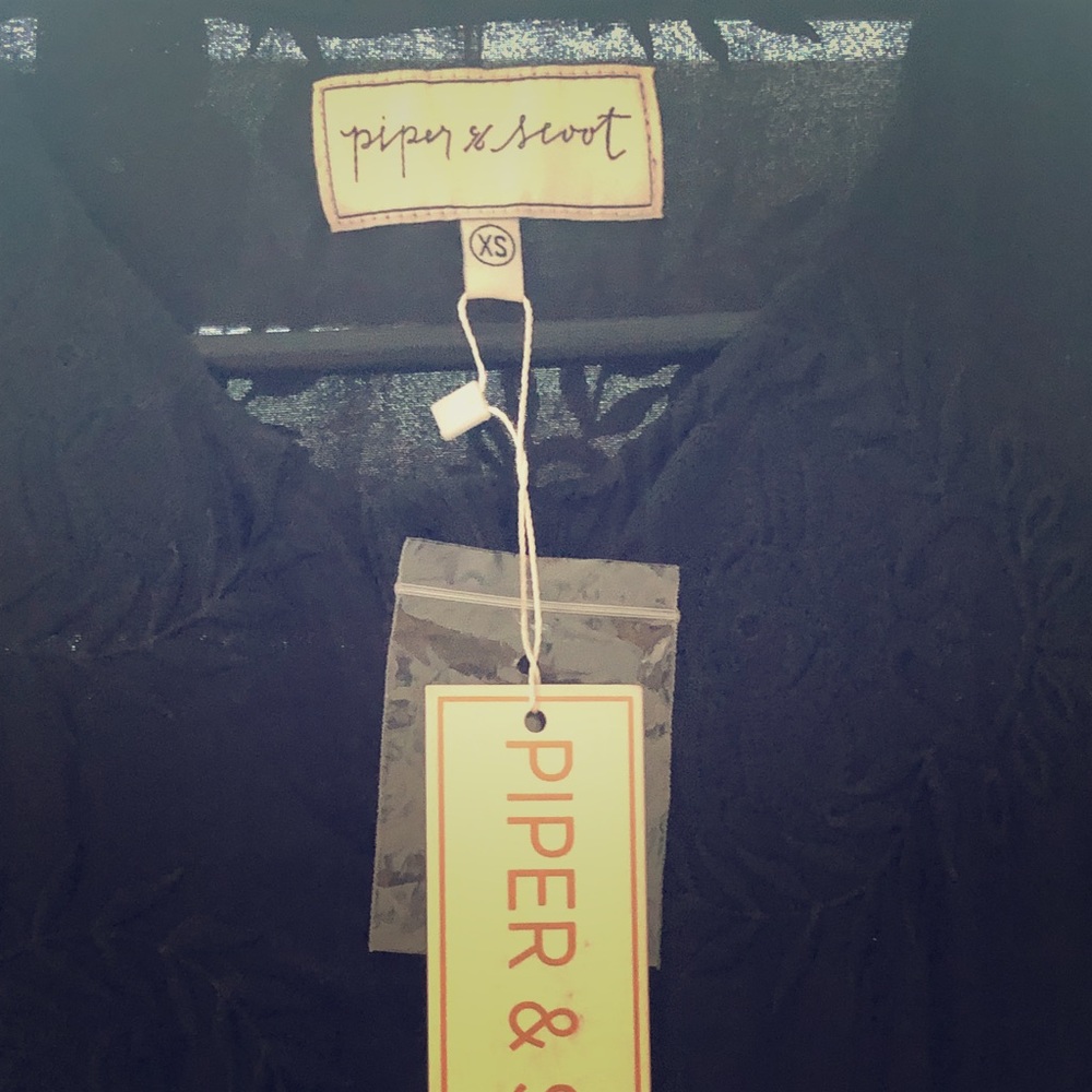 NWT Piper & Scoot Size XS, black lace dress